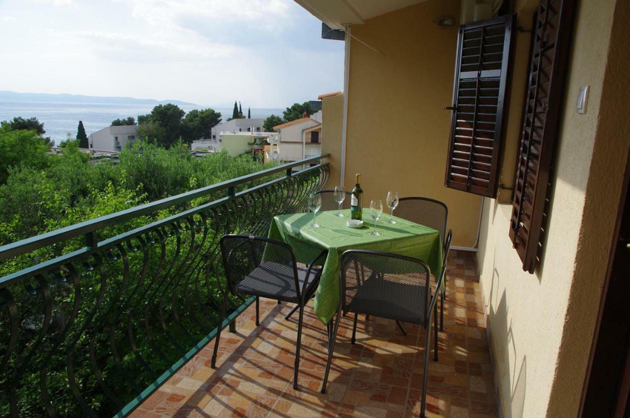 Apartments Sonja Podgora Bagian luar foto